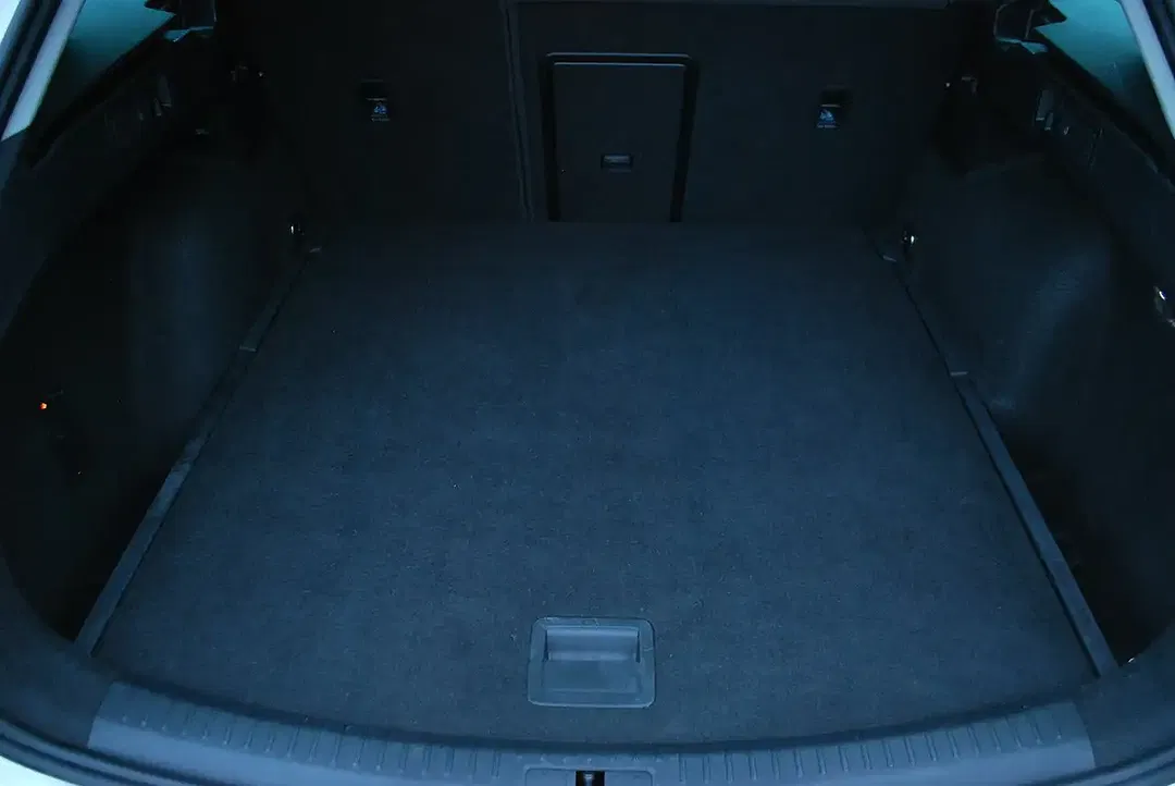 SEAT Leon 1.0 eTSI DSG Style - Thumbnail 8