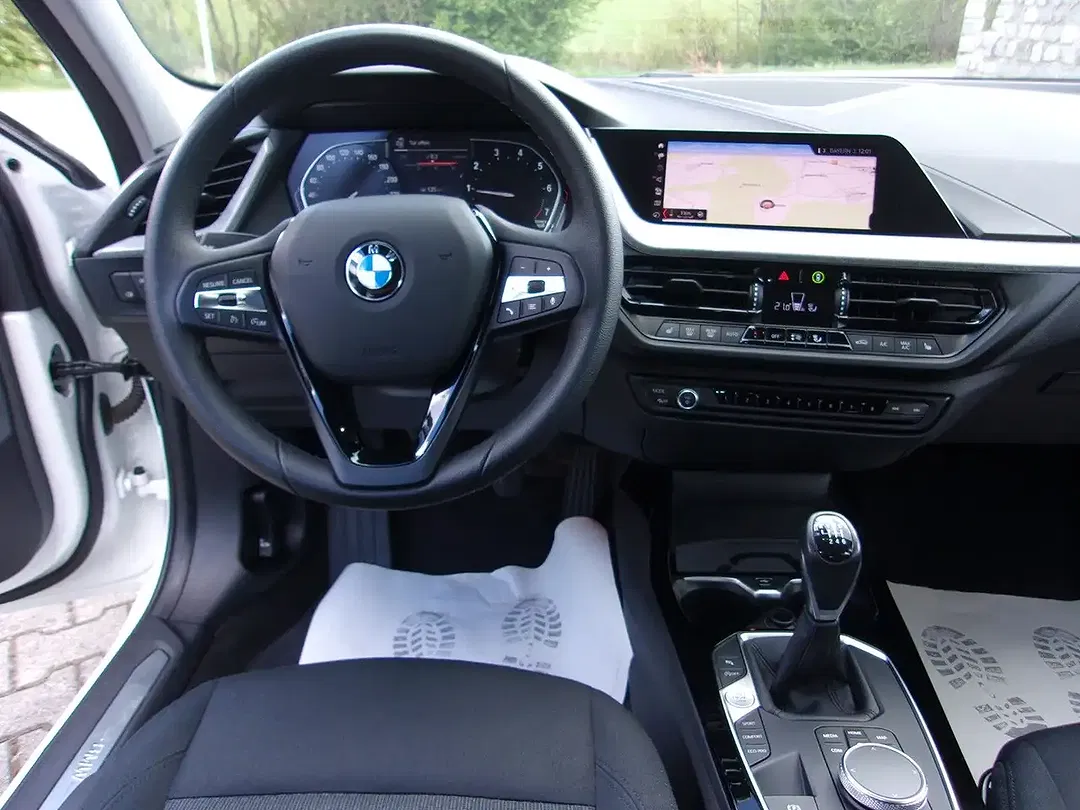BMW 118 Advantage - Thumbnail 12