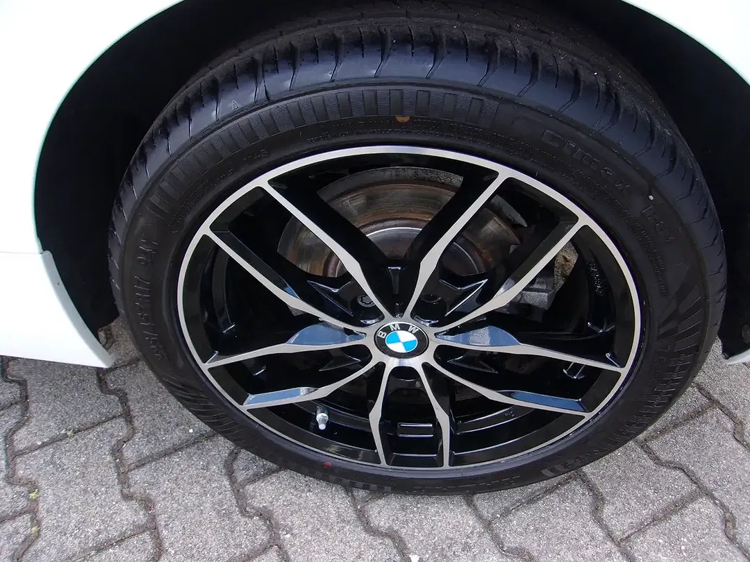 BMW 118 Advantage - Thumbnail 9