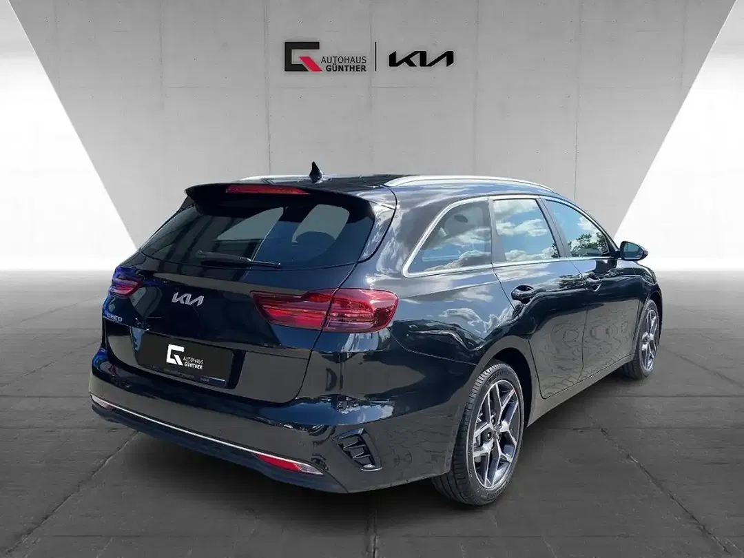 Kia Ceed SW / cee'd SW 1.5 T-GDI DCT Spirit - Thumbnail 3
