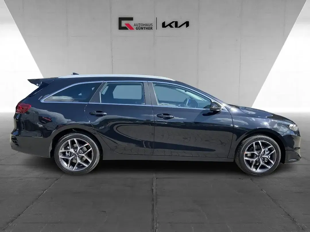 Kia Ceed SW / cee'd SW 1.5 T-GDI DCT Spirit - Thumbnail 4