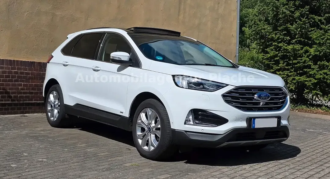 Ford Edge 4x4 Titanium - Thumbnail 3