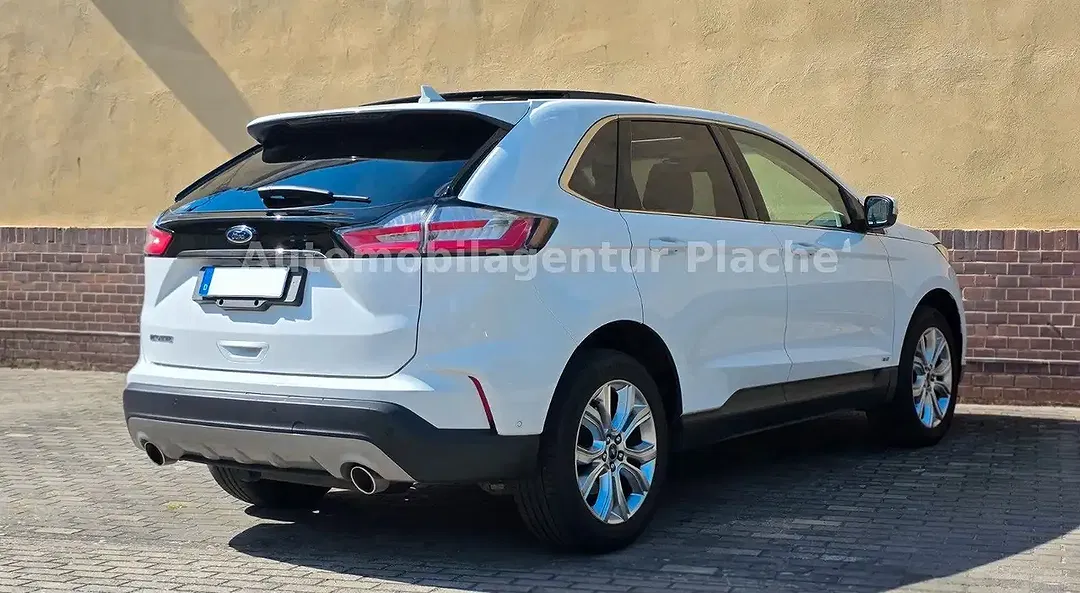 Ford Edge 4x4 Titanium - Thumbnail 5