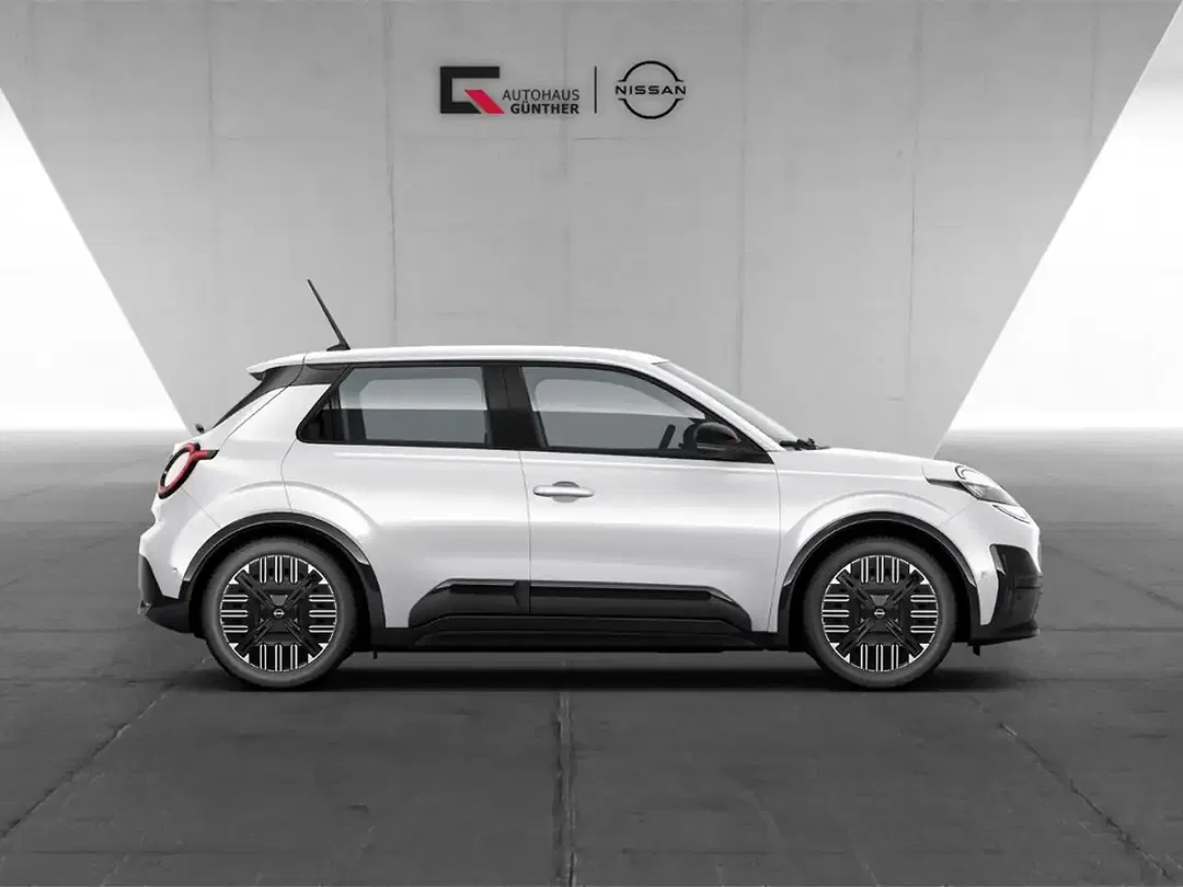 Nissan Micra - Thumbnail 5