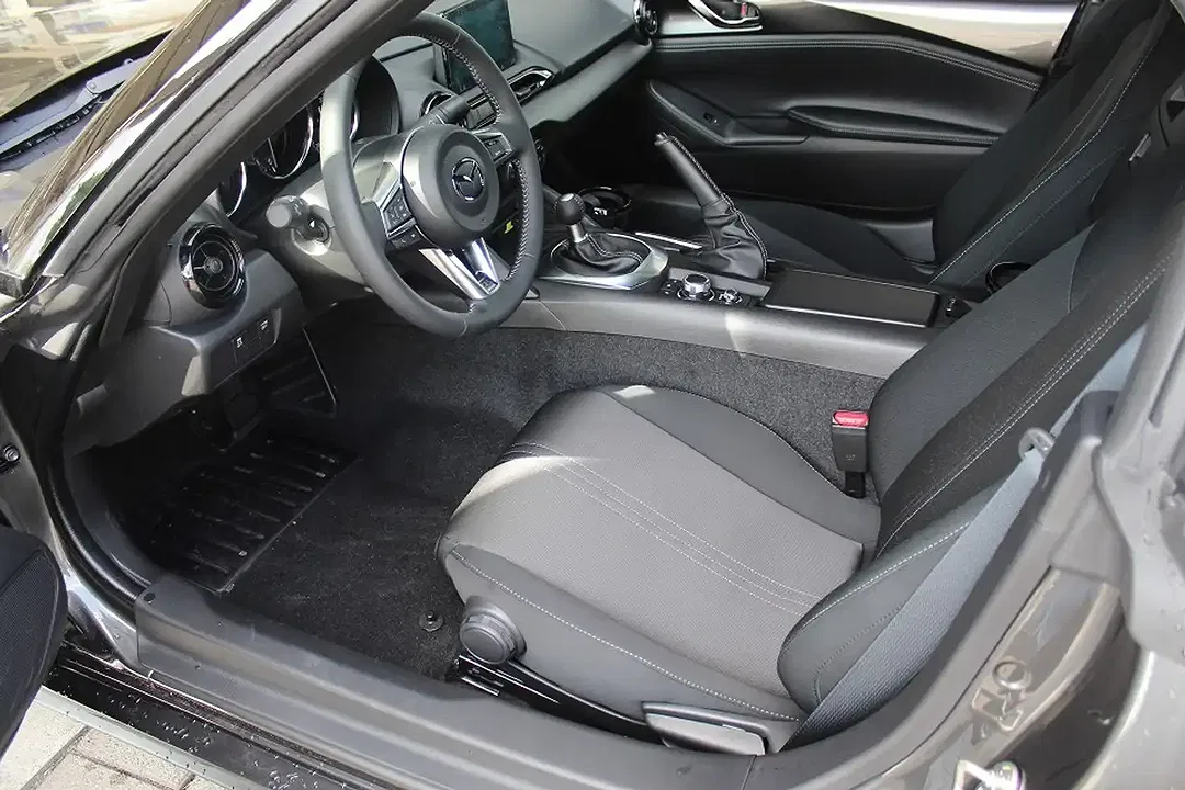 Mazda MX-5 Prime-Line - Thumbnail 8