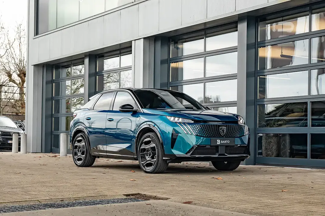 Peugeot 3008 210 GT - Thumbnail 8