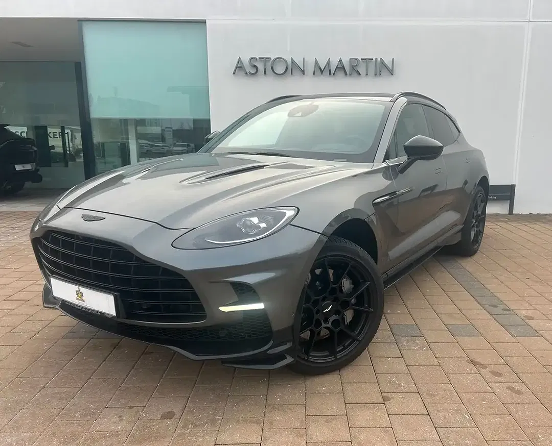 Aston Martin DBX 707 - foto 1