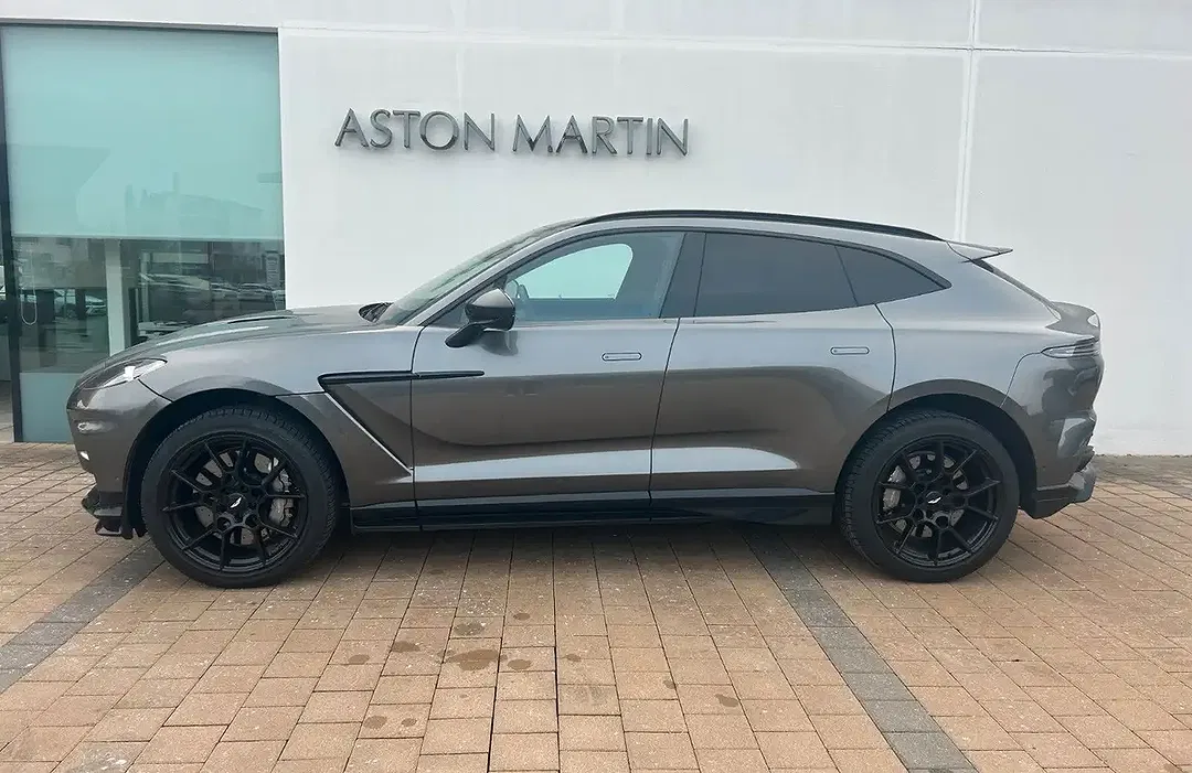 Aston Martin DBX 707 - Thumbnail 6