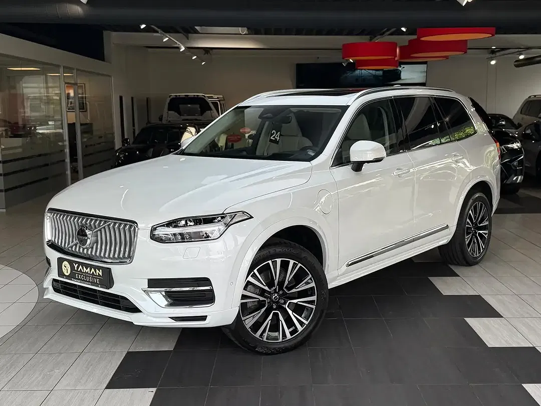 Volvo XC90 Ultra Bright - foto 1