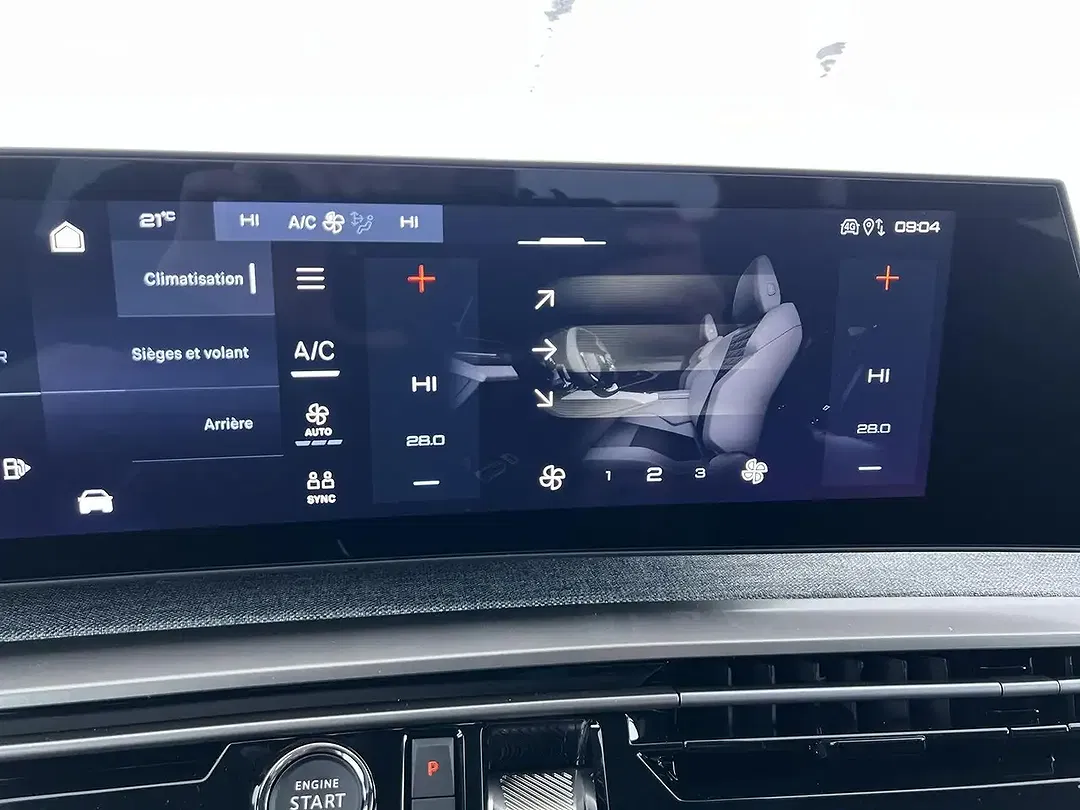 Peugeot 5008 Hybrid GT - Thumbnail 12