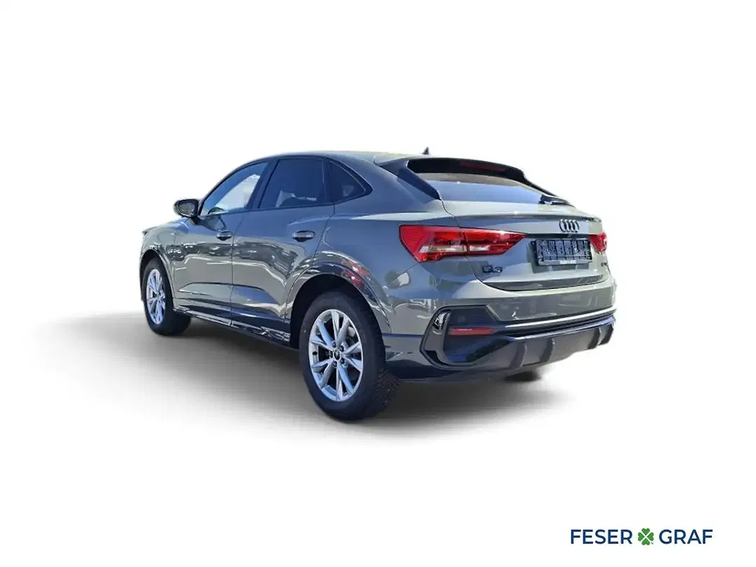 Audi Q3 S tronic Sportback S line - Thumbnail 3