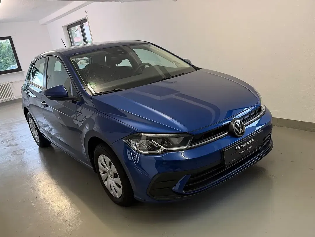Volkswagen Polo 1.0 - foto 1
