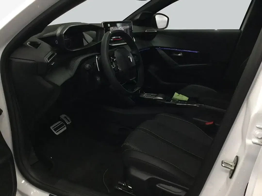 Peugeot 208 110 e-DSC6 Hybrid GT - Thumbnail 7