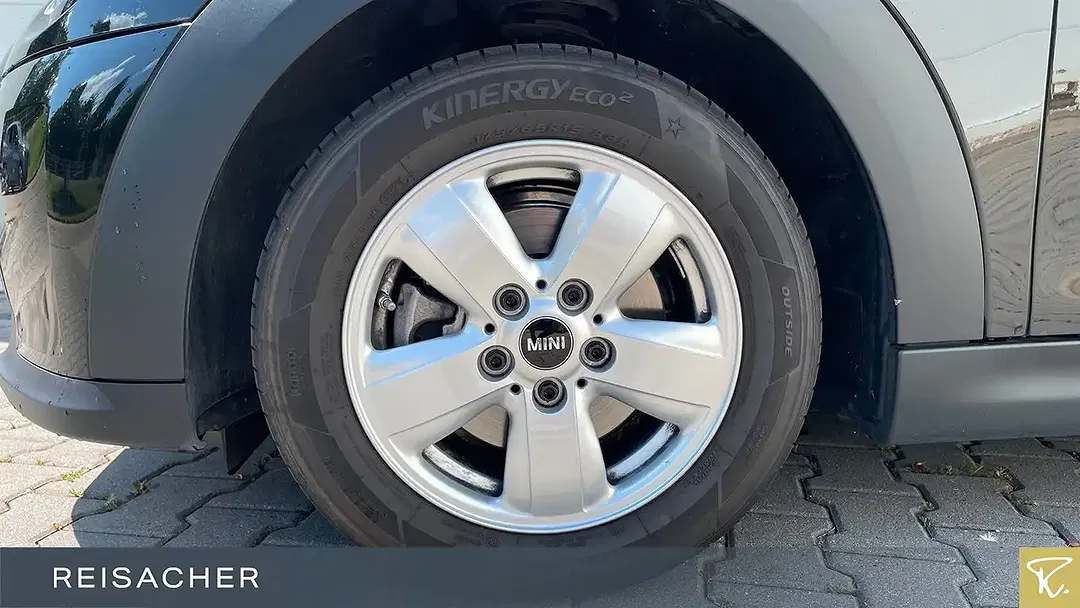 MINI Cooper AUT Essential Trim - Thumbnail 3