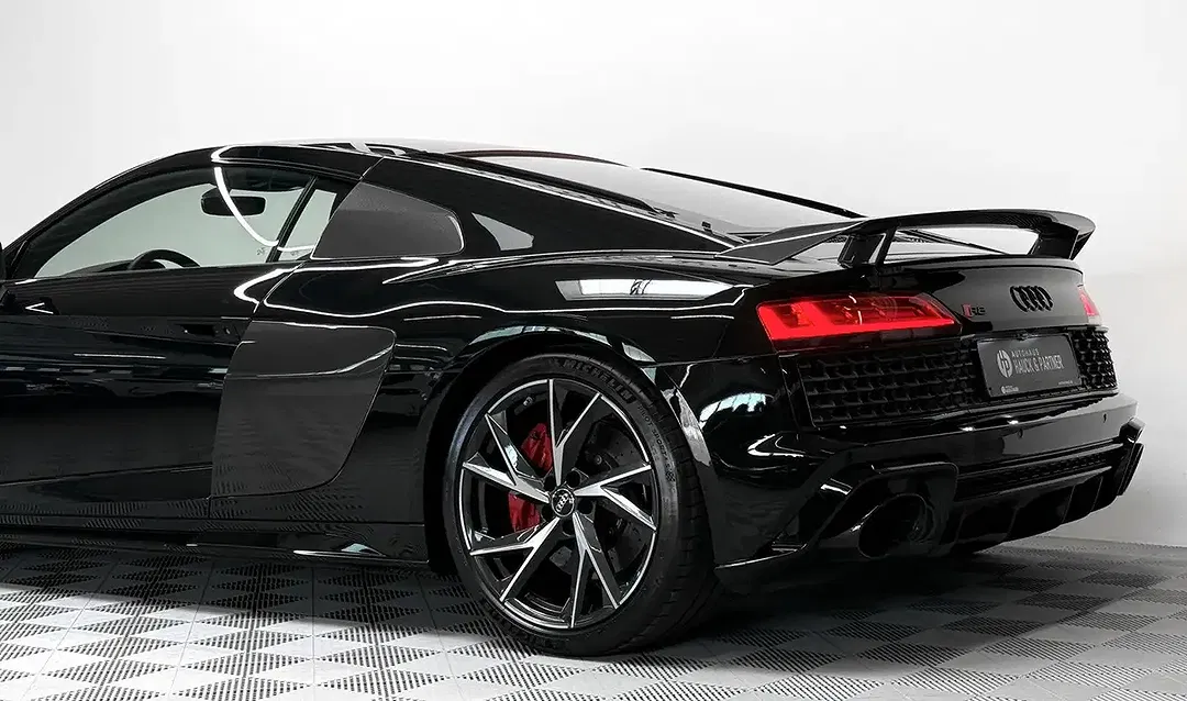 Audi R8 performance Coupe - Thumbnail 5