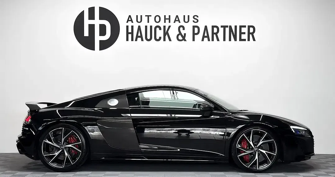 Audi R8 performance Coupe - Thumbnail 6