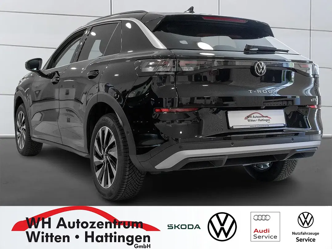 Volkswagen T-Roc 1.5 eTSI DSG - foto 2