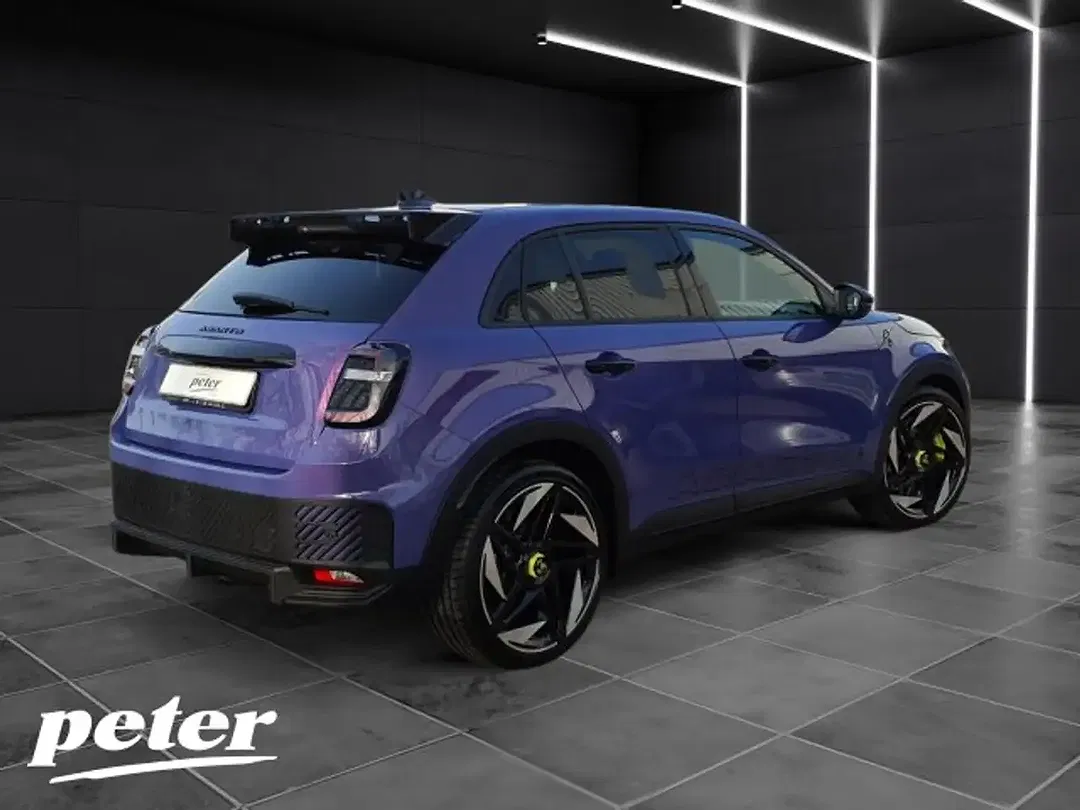 Abarth 600e Turismo - Thumbnail 3