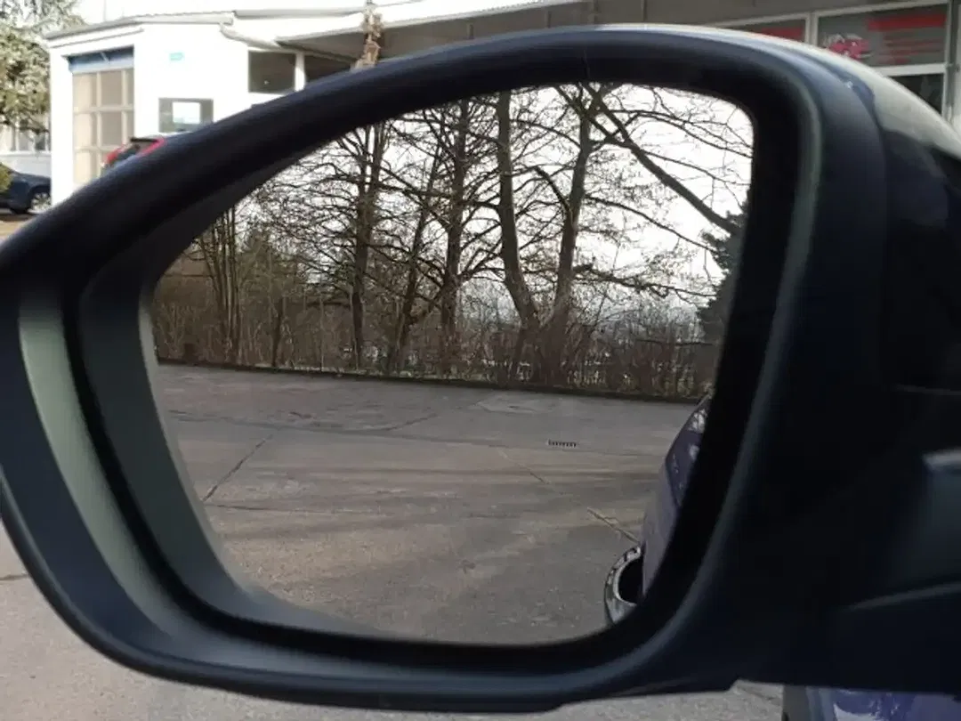Abarth 600e Turismo - Thumbnail 8