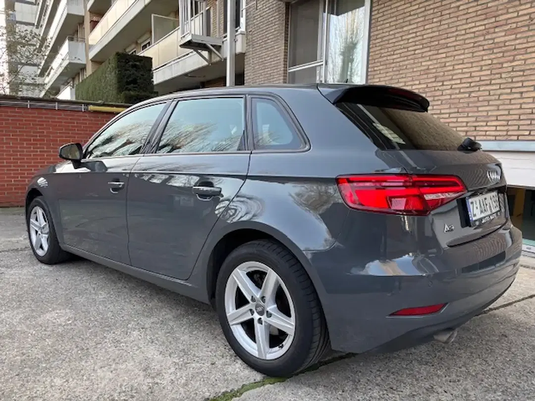 Audi A3 30 TDI S tronic Sportback - Thumbnail 4