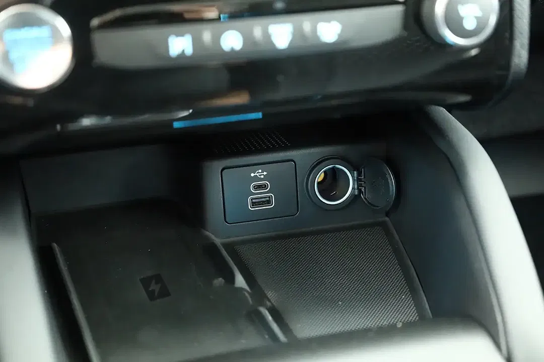 Ford Kuga 1.5 EcoBoost AUT Titanium - Thumbnail 12