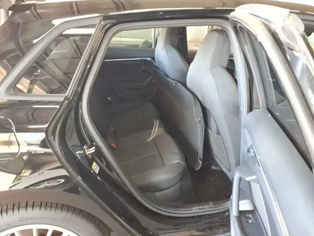 Audi A3 40 2.0 TFSI quattro Sportback advanced - Thumbnail 9