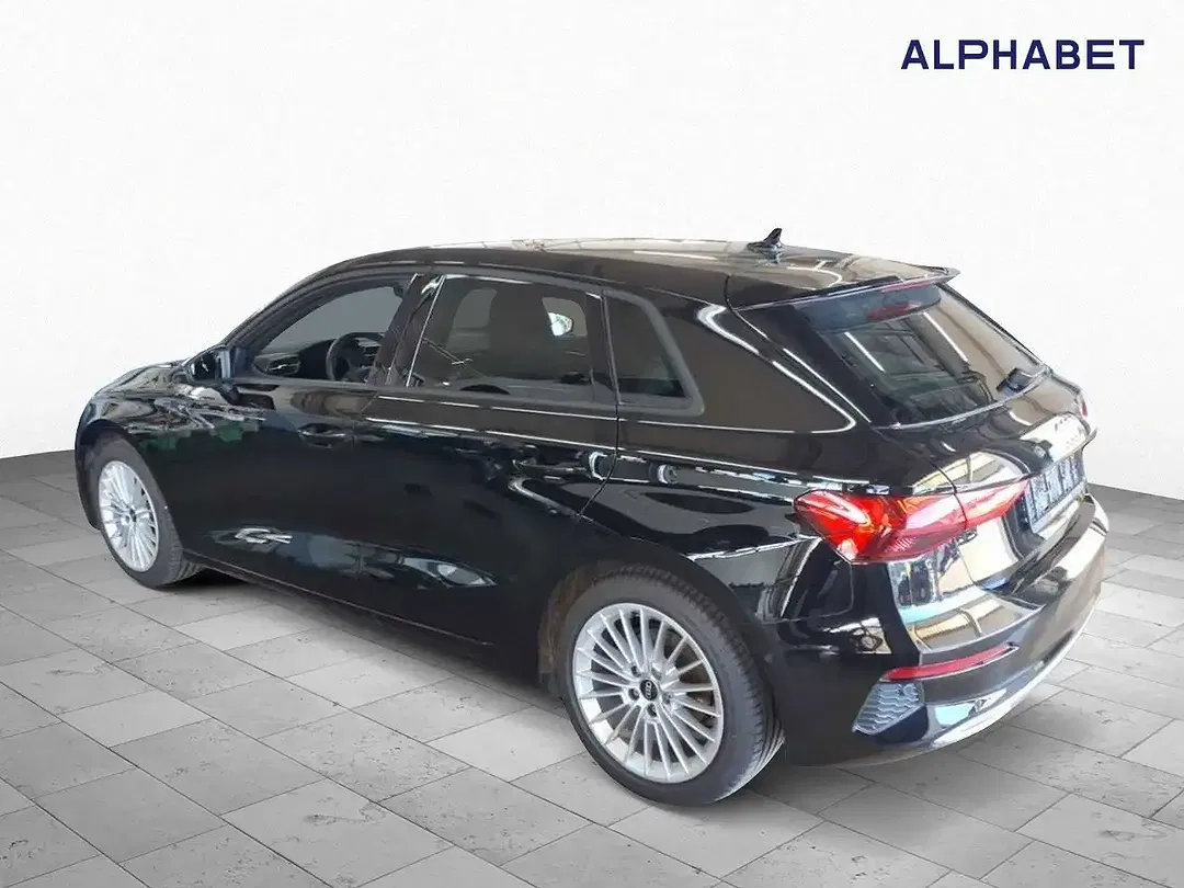 Audi A3 40 2.0 TFSI quattro Sportback advanced - Thumbnail 3