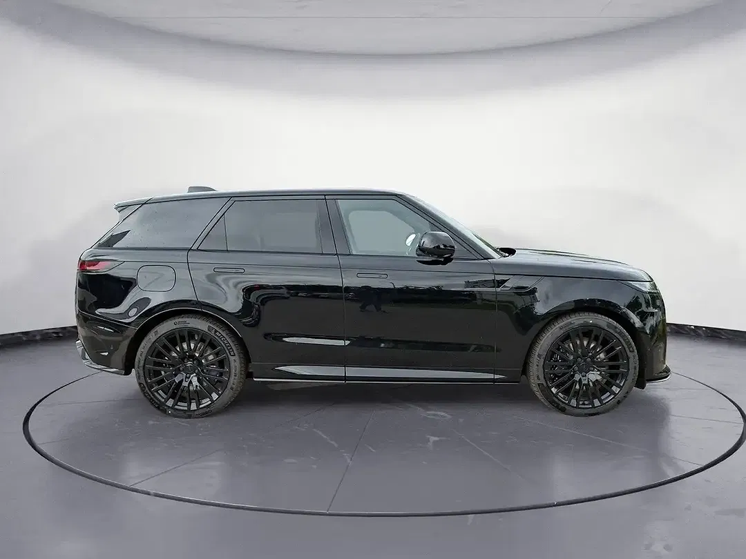 Land Rover Range Rover Sport P635 SV - Thumbnail 4