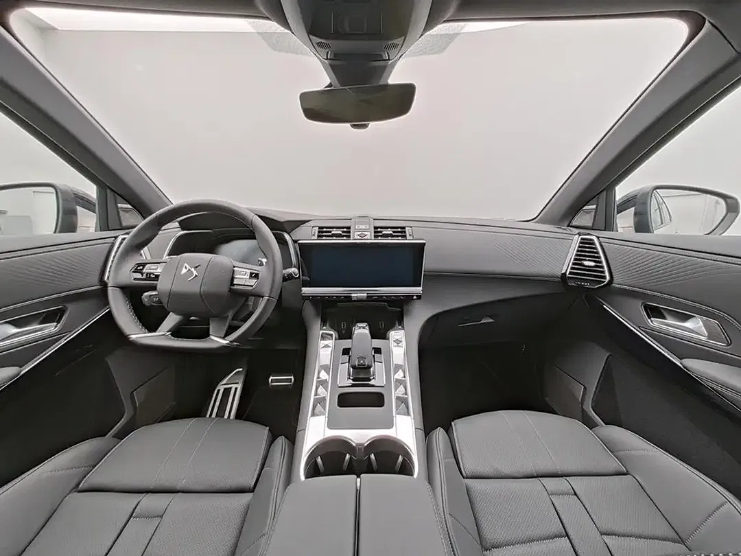 DS Automobiles DS 7 Crossback - Thumbnail 9