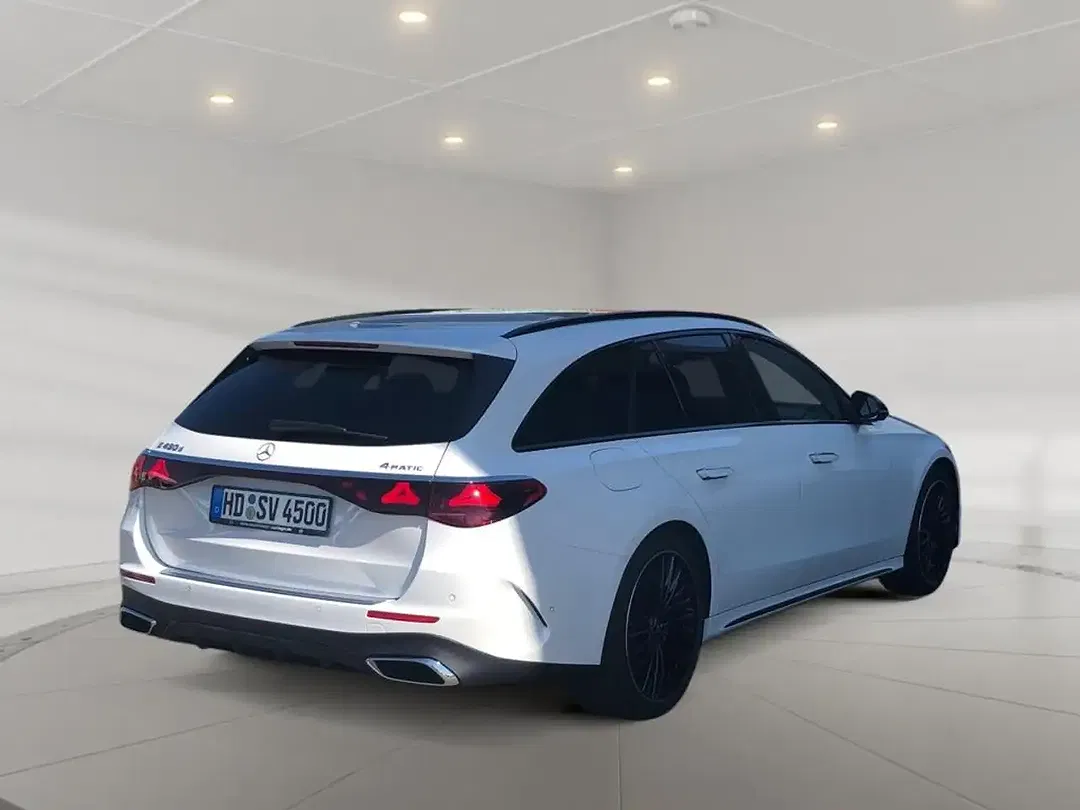 Mercedes-Benz E 450 4MATIC AMG MBUX Burmester Night - Thumbnail 2