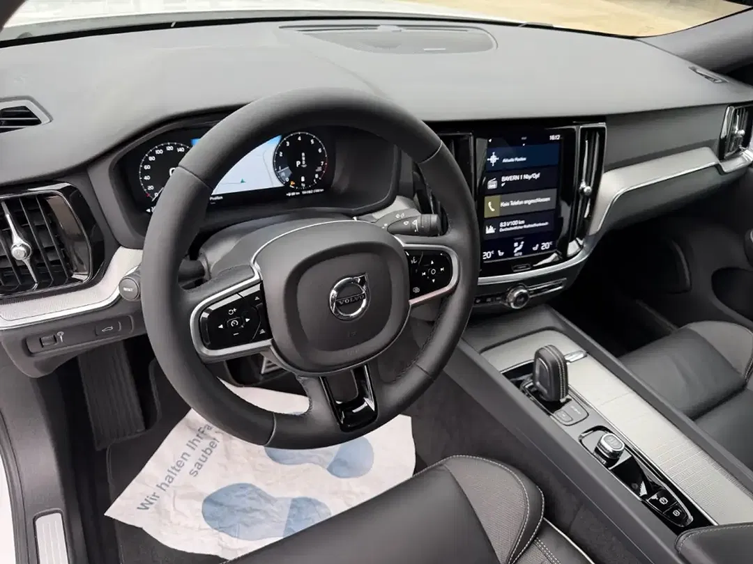 Volvo S60 B4 R-Design - Thumbnail 10