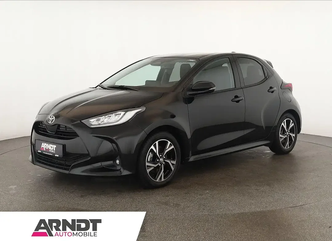 Toyota Yaris Hybrid Teamplayer - Afbeelding 1