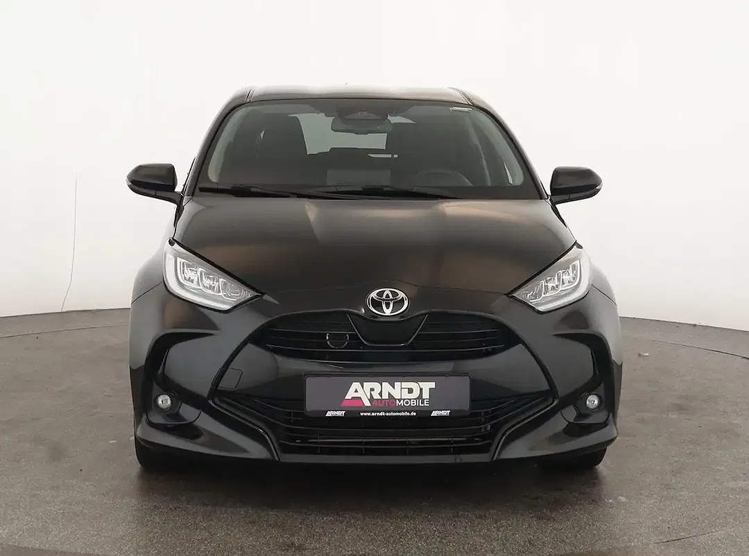 Toyota Yaris Hybrid Teamplayer - Thumbnail 3