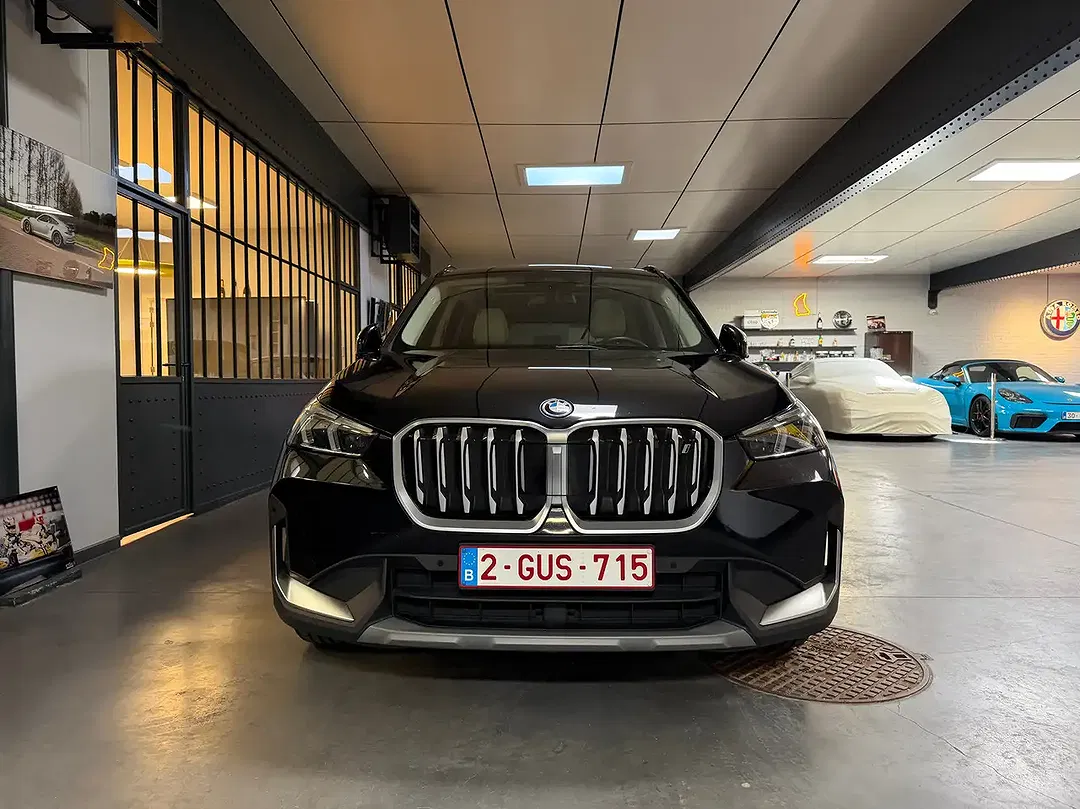 BMW iX1 xDrive - Thumbnail 7