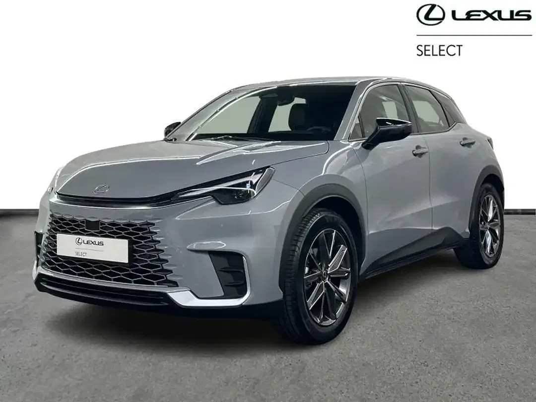Lexus LBX Elegant - foto 1
