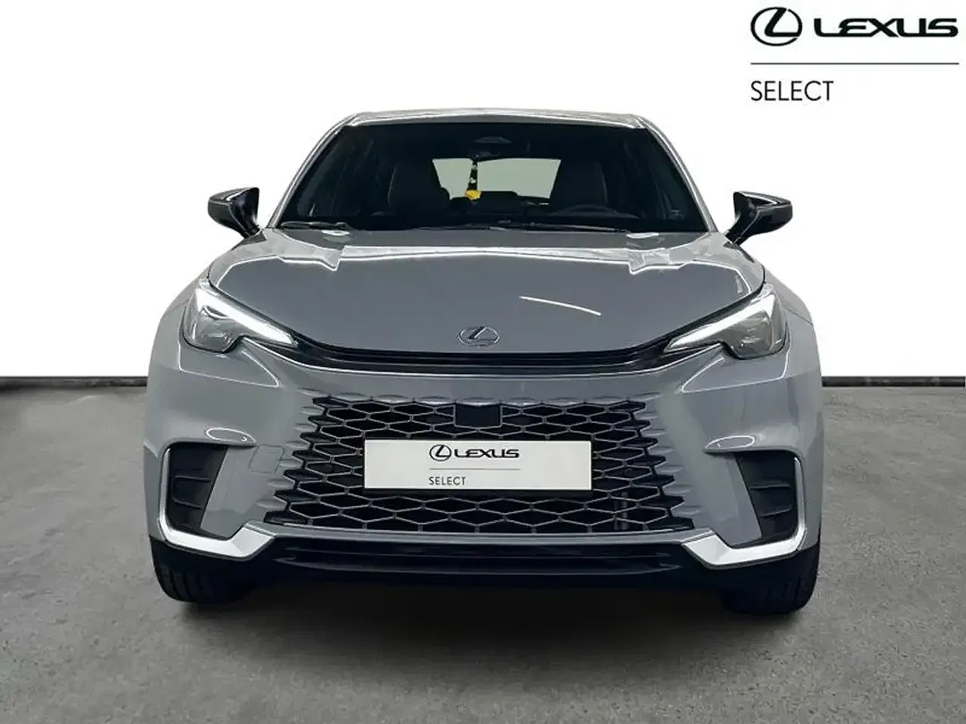 Lexus LBX Elegant - Thumbnail 5
