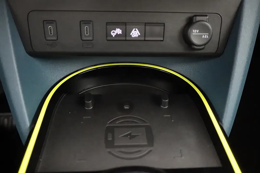 Fiat Grande Panda 1.2 Hybrid AUT La Prima - Thumbnail 12