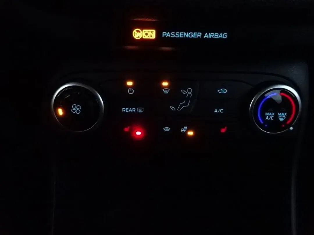 Ford Fiesta Cool & Connect - Thumbnail 14