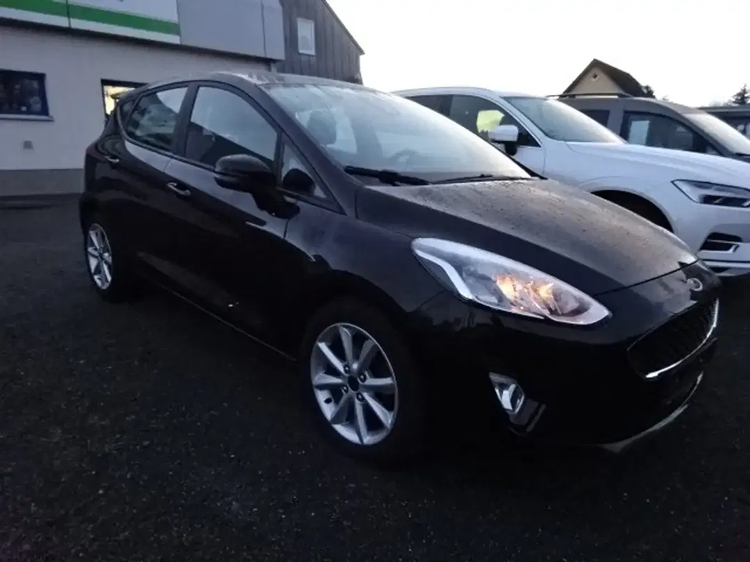 Ford Fiesta Cool & Connect - Thumbnail 3