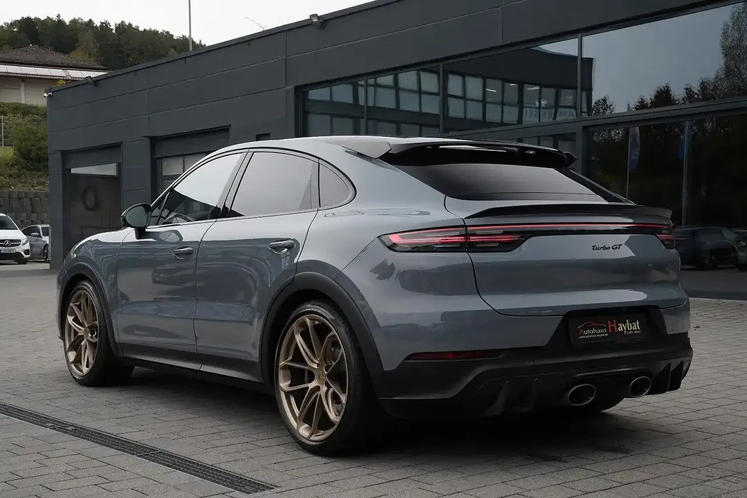 Porsche Cayenne Coupe Turbo - Thumbnail 11