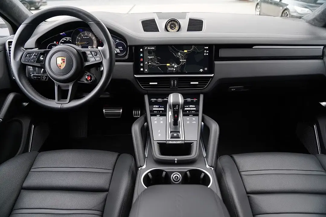 Porsche Cayenne Coupe Turbo - Thumbnail 14