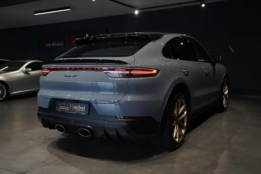 Porsche Cayenne Coupe Turbo - Thumbnail 6
