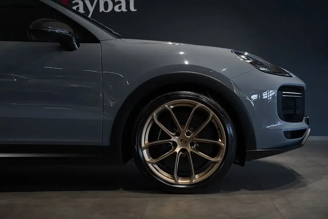 Porsche Cayenne Coupe Turbo - Thumbnail 7
