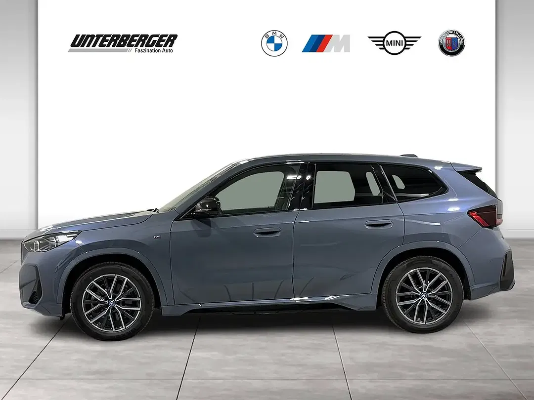 BMW iX1 xDrive M - foto 2
