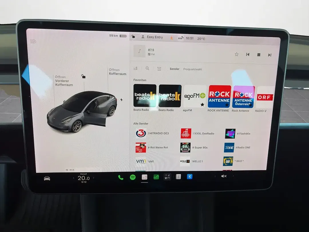 Tesla Model 3 AWD Dual Motor Long Range - Thumbnail 8