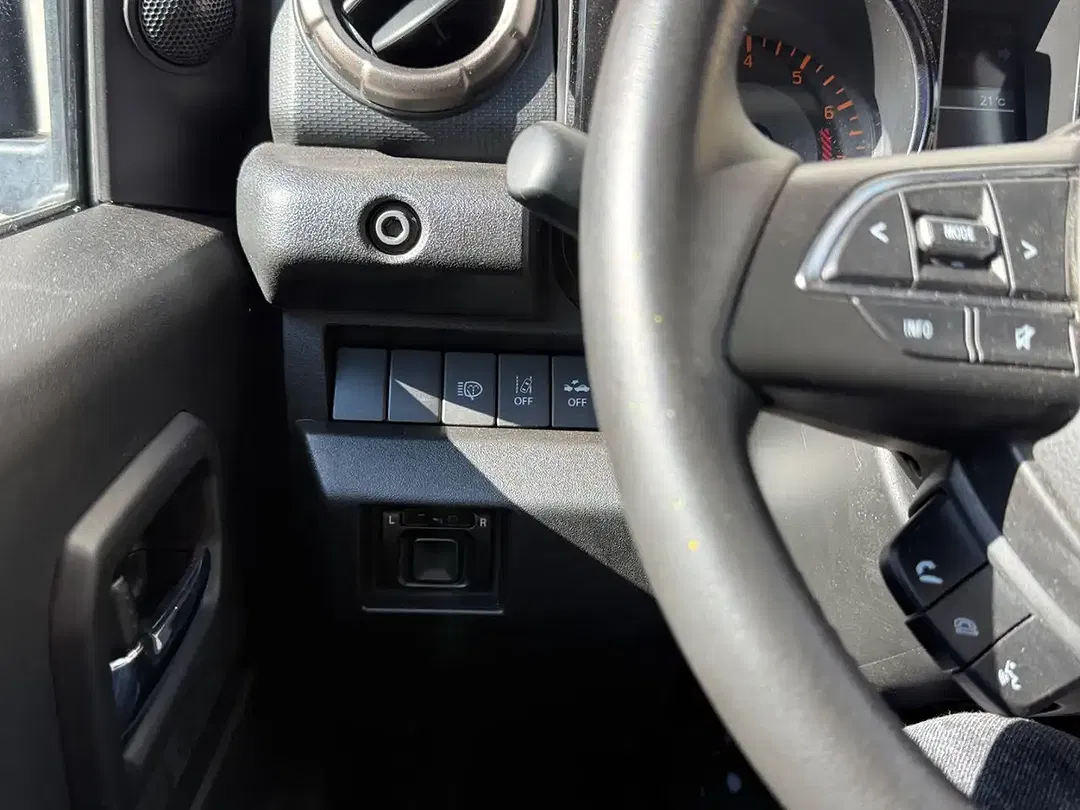 Suzuki Jimny Comfort+ - Thumbnail 12
