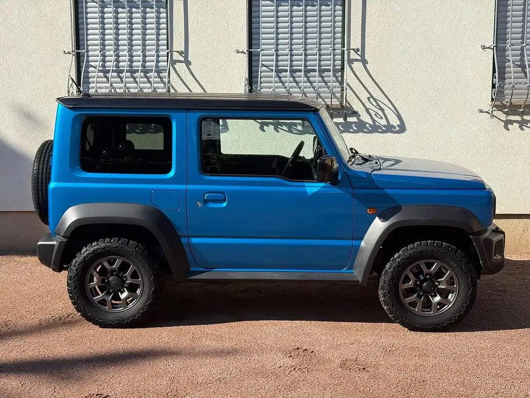 Suzuki Jimny Comfort+ - Thumbnail 4