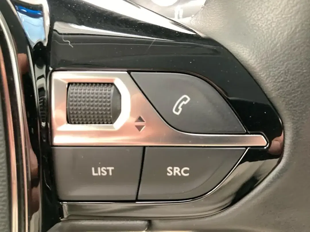 Peugeot 2008 Allure Pack - Thumbnail 19