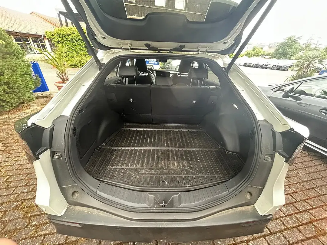 Subaru Solterra 150kW 71.4 kWh Comfort - Thumbnail 10