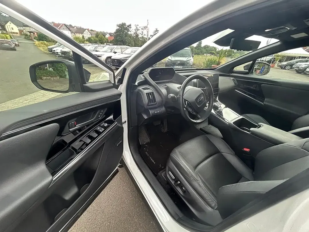 Subaru Solterra 150kW 71.4 kWh Comfort - Thumbnail 7